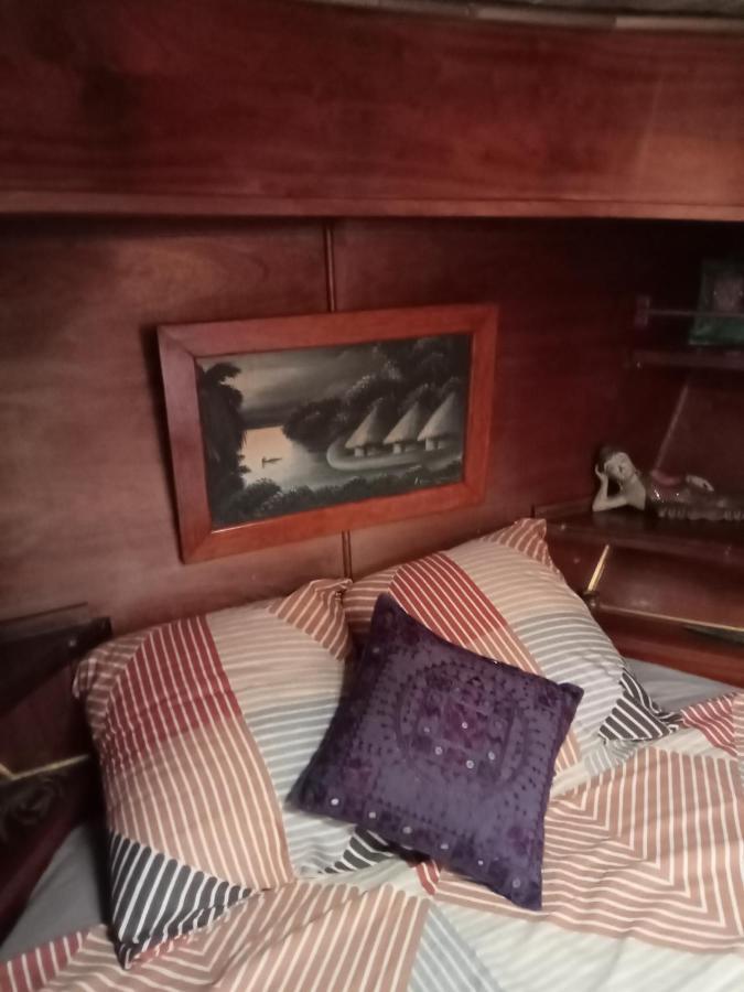 Bateau De Pirates Hotel กรุยซ็อง ภายนอก รูปภาพ