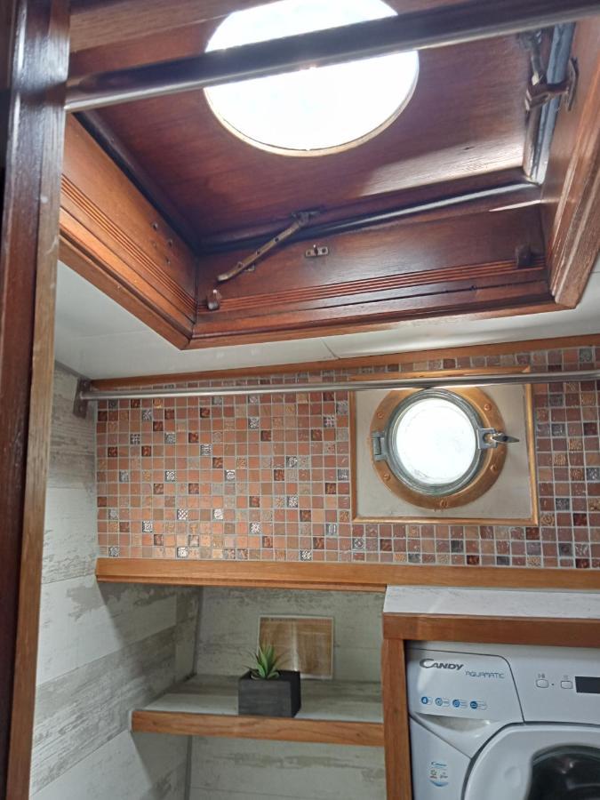 Bateau De Pirates Hotel กรุยซ็อง ภายนอก รูปภาพ