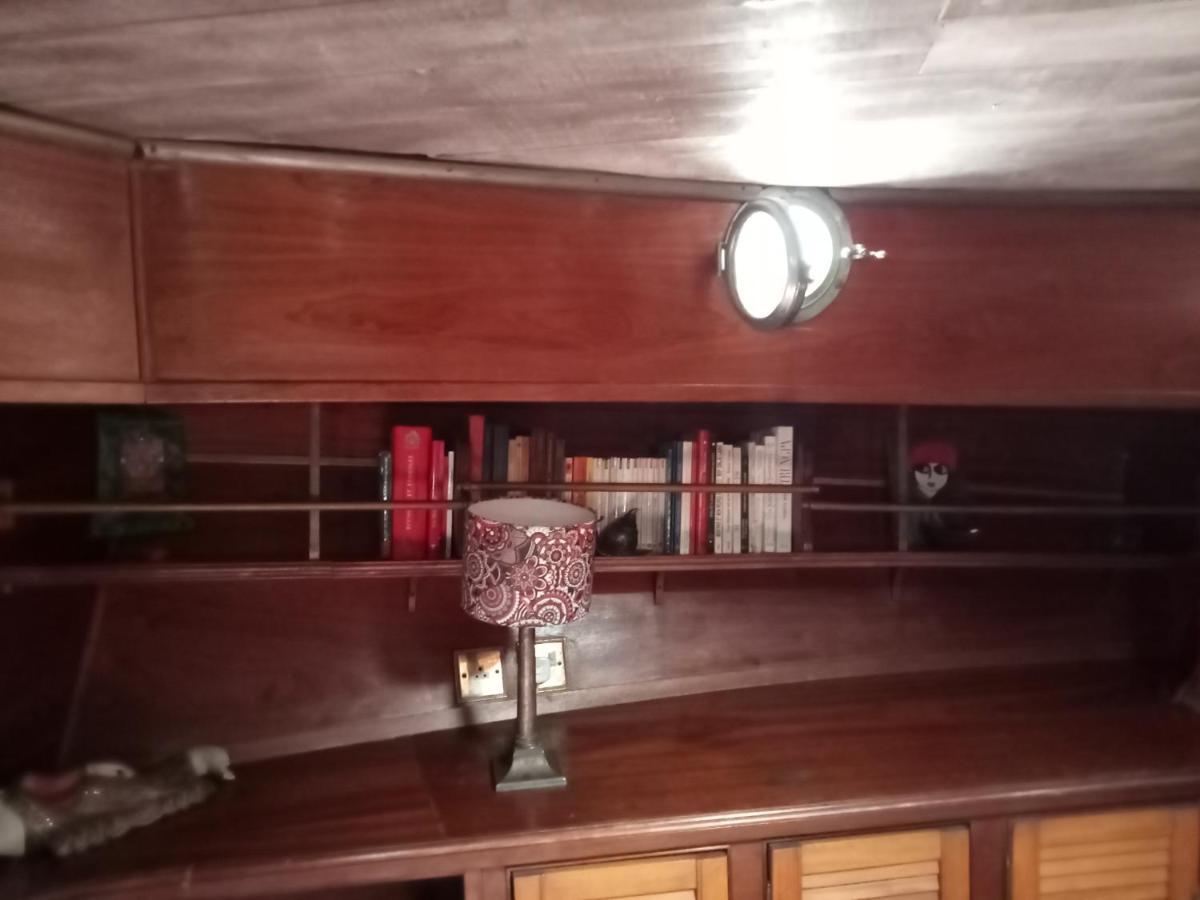 Bateau De Pirates Hotel กรุยซ็อง ภายนอก รูปภาพ