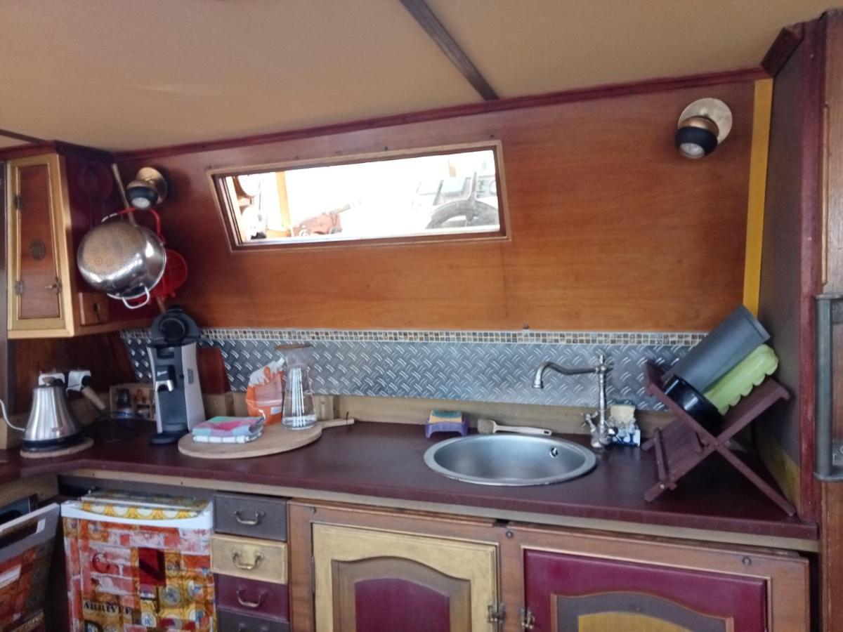 Bateau De Pirates Hotel กรุยซ็อง ภายนอก รูปภาพ