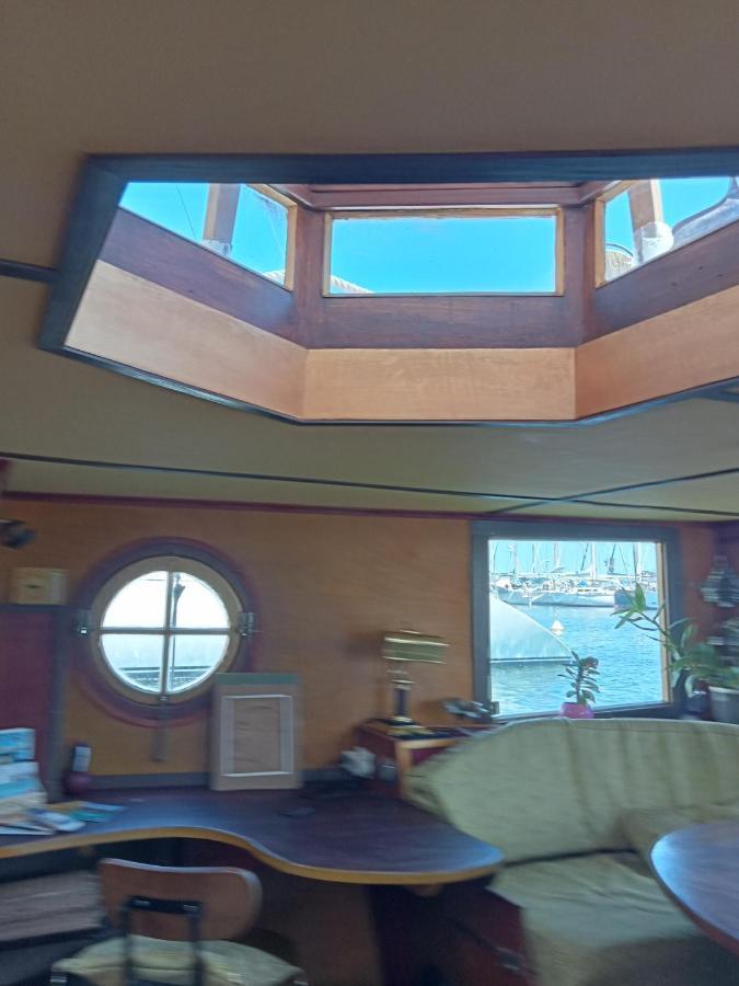 Bateau De Pirates Hotel กรุยซ็อง ภายนอก รูปภาพ