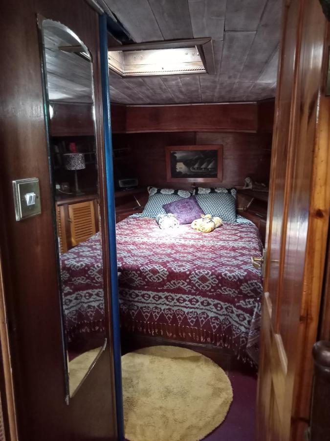 Bateau De Pirates Hotel กรุยซ็อง ภายนอก รูปภาพ